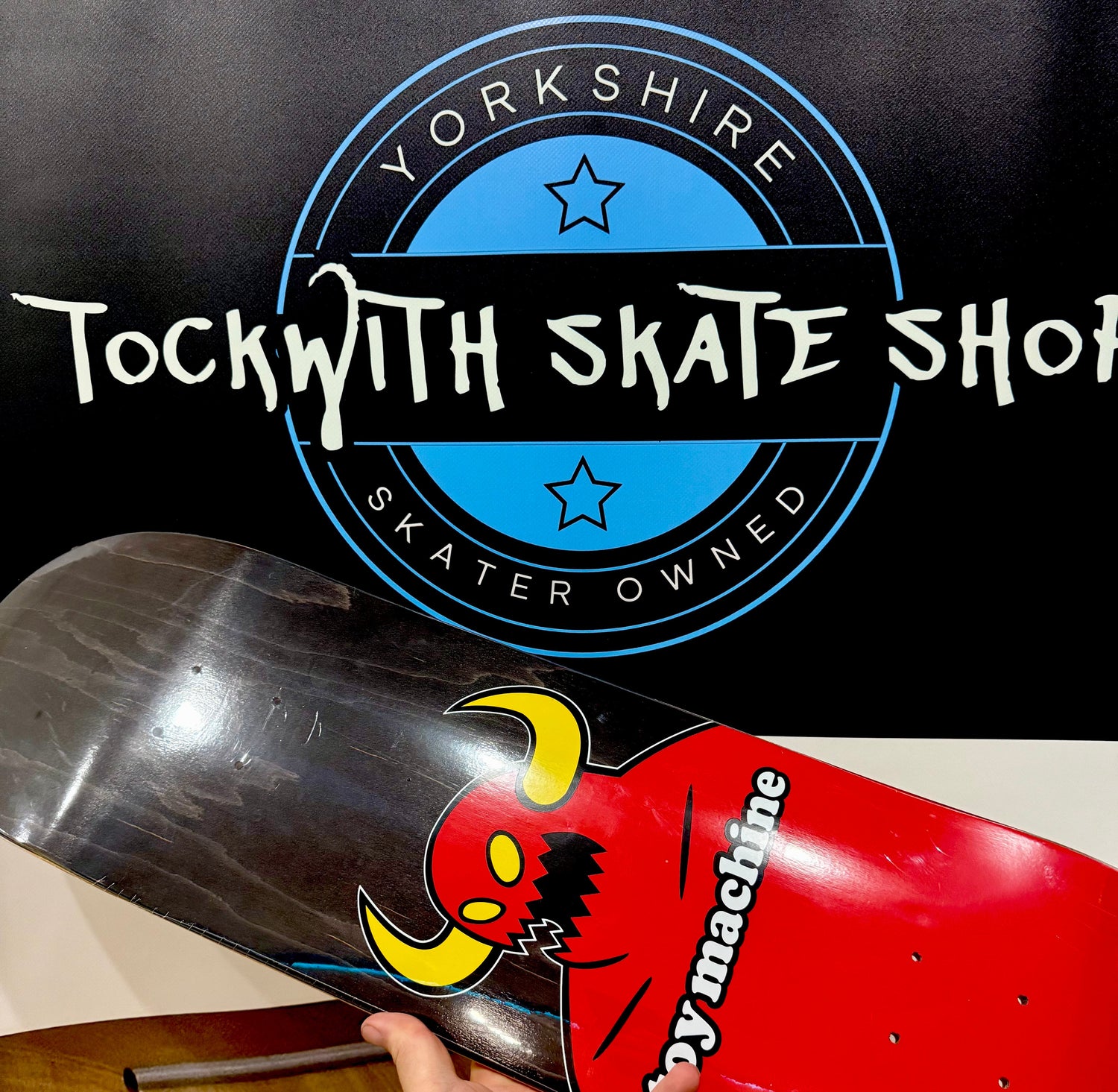 DECKS